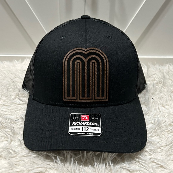 Laser engraved Mexico letter M trucker Richardson 112 hat. - Picture 2 of 2